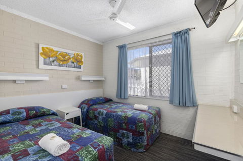 Coastal Bay Motel - Accommodation Daintree 15