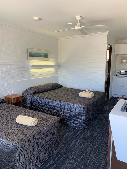 Coastal Bay Motel - Accommodation Daintree 33