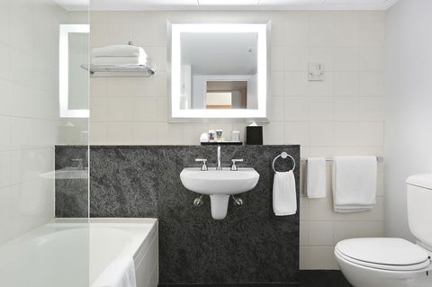 Mercure Sydney - Accommodation Daintree 28