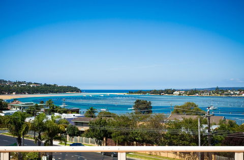 Baywatch Apartments Merimbula - Accommodation Daintree 7