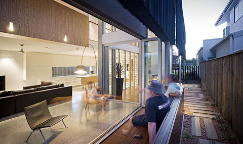 Casuarina Beachfront House - Hostie Properties - Accommodation Daintree 7