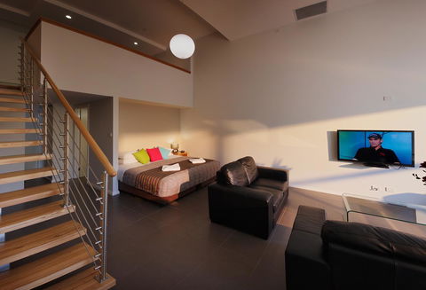 Charlestown Executive Apartments - Accommodation Daintree 23