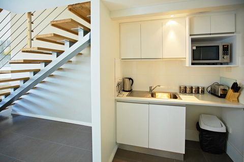 Charlestown Executive Apartments - Accommodation Daintree 22