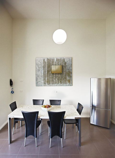 Charlestown Executive Apartments - Accommodation Daintree 20