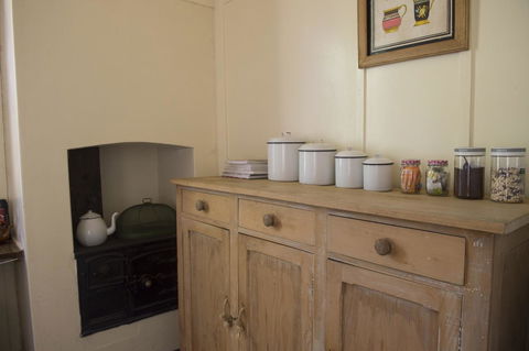 Hillview Heritage Hotel - Accommodation Daintree 3
