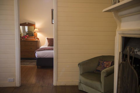 Hillview Heritage Hotel - Accommodation Daintree 2