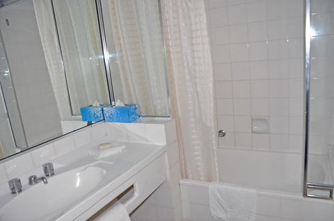 Accommodation Sydney - Hyde Park Plaza 38 College St Sydney - Accommodation Daintree 35