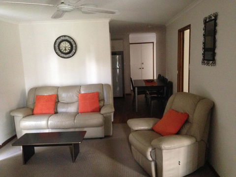 7 Melbourne Street - Accommodation Daintree 7