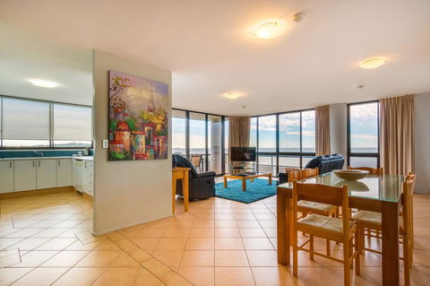 Pacific Towers Beach Resort - Accommodation Daintree 43