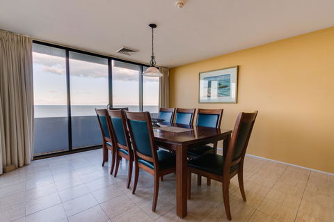 Pacific Towers Beach Resort - Accommodation Daintree 24