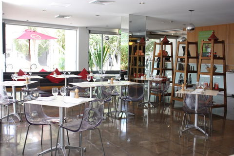 Hotel Urban St Leonards - Accommodation Daintree 26