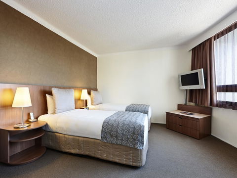 Hotel Urban St Leonards - Accommodation Daintree 14