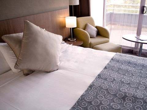 Hotel Urban St Leonards - Accommodation Daintree 10