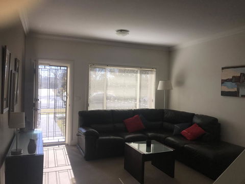Travers Street Apartment - Accommodation Daintree 5