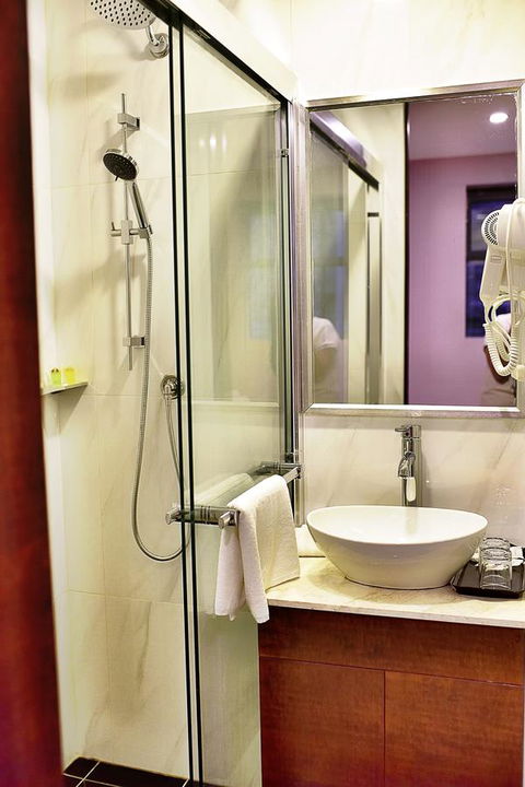 Megaboom City Hotel - Accommodation Daintree 44