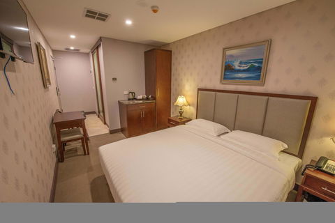 Megaboom City Hotel - Accommodation Daintree 17