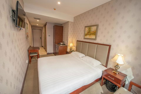 Megaboom City Hotel - Accommodation Daintree 24