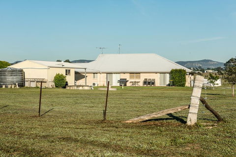 Madigan Wine Country Cottages - Accommodation Daintree 32