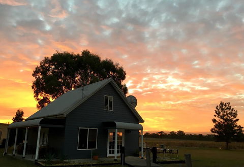 Madigan Wine Country Cottages - Accommodation Daintree 15