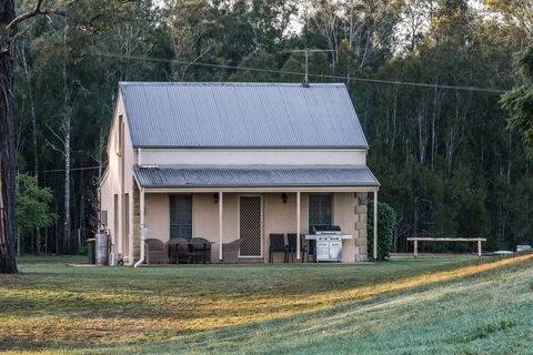 Madigan Wine Country Cottages - Accommodation Daintree 37