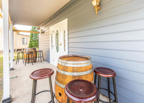 Madigan Wine Country Cottages - Accommodation Daintree 21