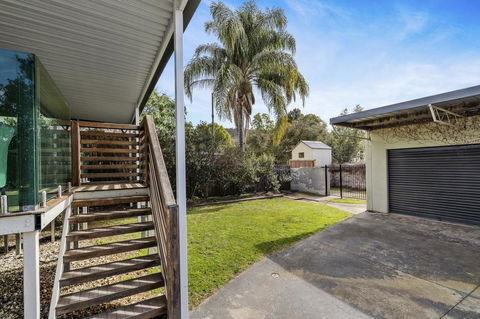 The Spa Cottage With HotTub, Netflix & Stan - Accommodation Daintree 21