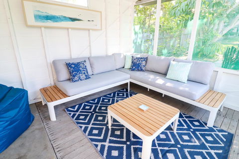 Coastal Horizons Beach House - Accommodation Daintree 2