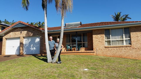 Twin Palms Holiday House At Lighthouse - Accommodation Daintree 0