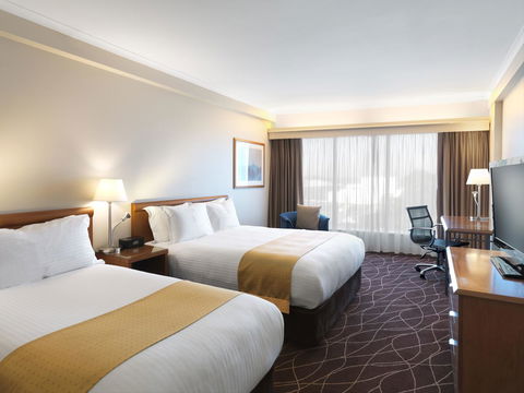 Crowne Plaza Sydney Airport, An IHG Hotel - Accommodation Daintree 16