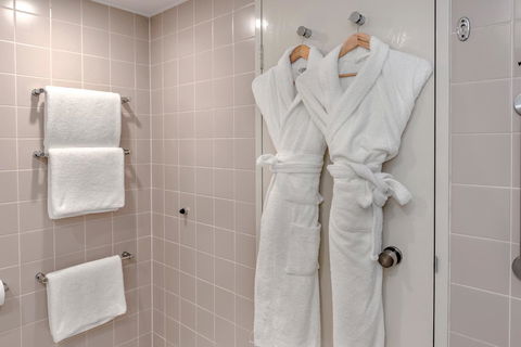 Crowne Plaza Sydney Airport, An IHG Hotel - Accommodation Daintree 24