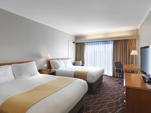 Crowne Plaza Sydney Airport, An IHG Hotel - Accommodation Daintree 1