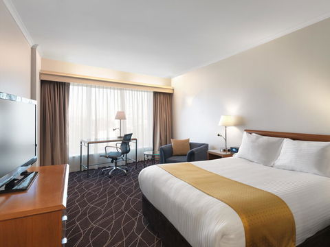 Crowne Plaza Sydney Airport, An IHG Hotel - Accommodation Daintree 15