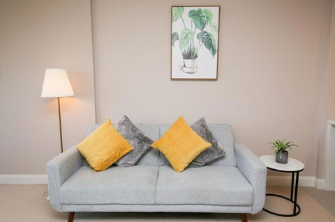 Olympic Park Sunshine 2 Bedrooms Apts With Private Parking - Accommodation Daintree 12