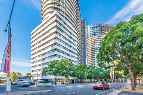Olympic Park Sunshine 2 Bedrooms Apts With Private Parking - Accommodation Daintree 31