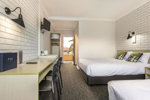 Boomerang Hotel - Accommodation Daintree 29