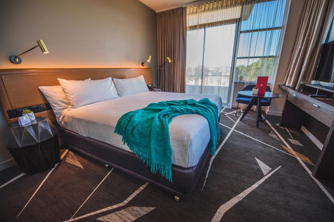 Rydges Campbelltown - Accommodation Daintree 9