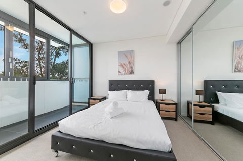 Stylish And Neat Two Bed Apartment In Wentworth Point - Accommodation Daintree 7