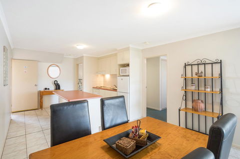 Black Dolphin Resort Motel & Apartments - Accommodation Daintree 4