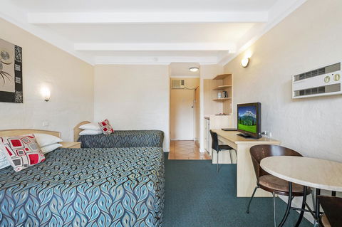 Black Dolphin Resort Motel & Apartments - Accommodation Daintree 12