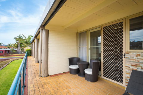 Black Dolphin Resort Motel & Apartments - Accommodation Daintree 8