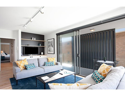 Unbelievable Luxury Apartment At The Top Of Bondi Beach - Accommodation Daintree 9