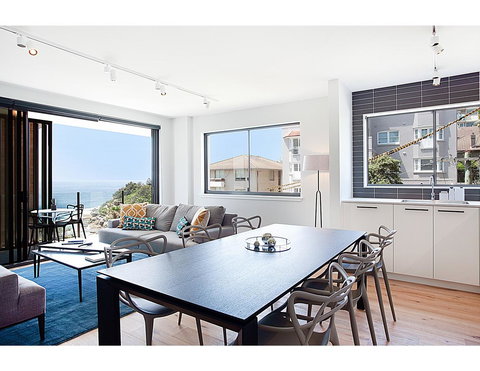 Unbelievable Luxury Apartment At The Top Of Bondi Beach - Accommodation Daintree 4