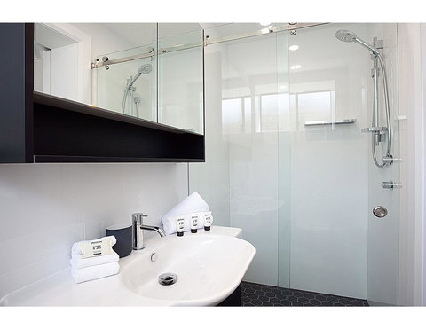 Unbelievable Luxury Apartment At The Top Of Bondi Beach - Accommodation Daintree 11