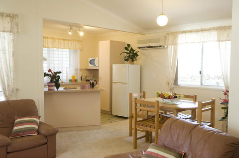 Glen Villa Resort - Accommodation Daintree 11