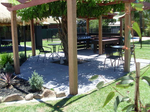 Federation Motel Resort - Corowa - Accommodation Daintree 37
