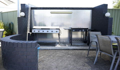 Highway Motor Inn Taree - Accommodation Daintree 31