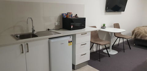 Carlton Suites - Accommodation Daintree 14