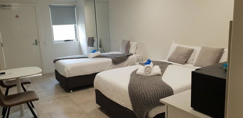 Carlton Suites - Accommodation Daintree 20