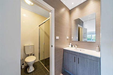 Carlton Suites - Accommodation Daintree 3
