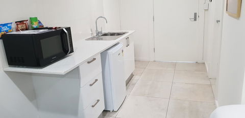 Carlton Suites - Accommodation Daintree 13